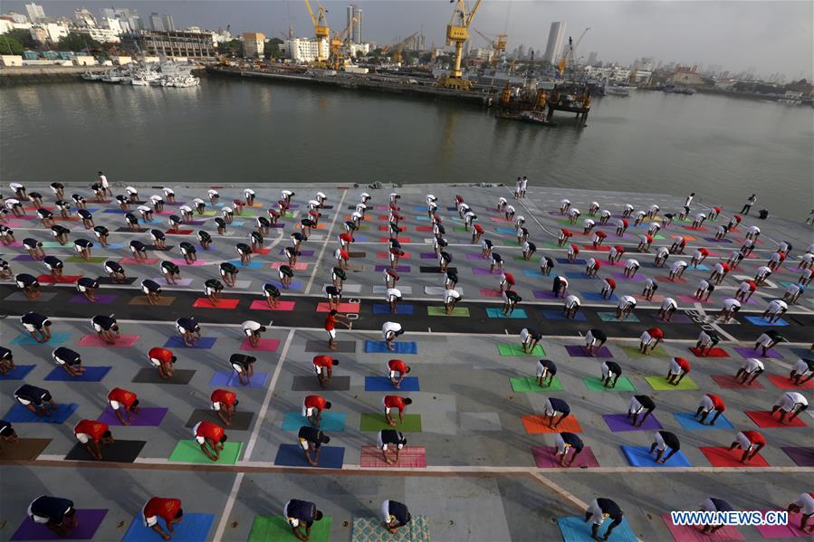 INDIA-MUMBAI-INTERNATIONAL YOGA DAY