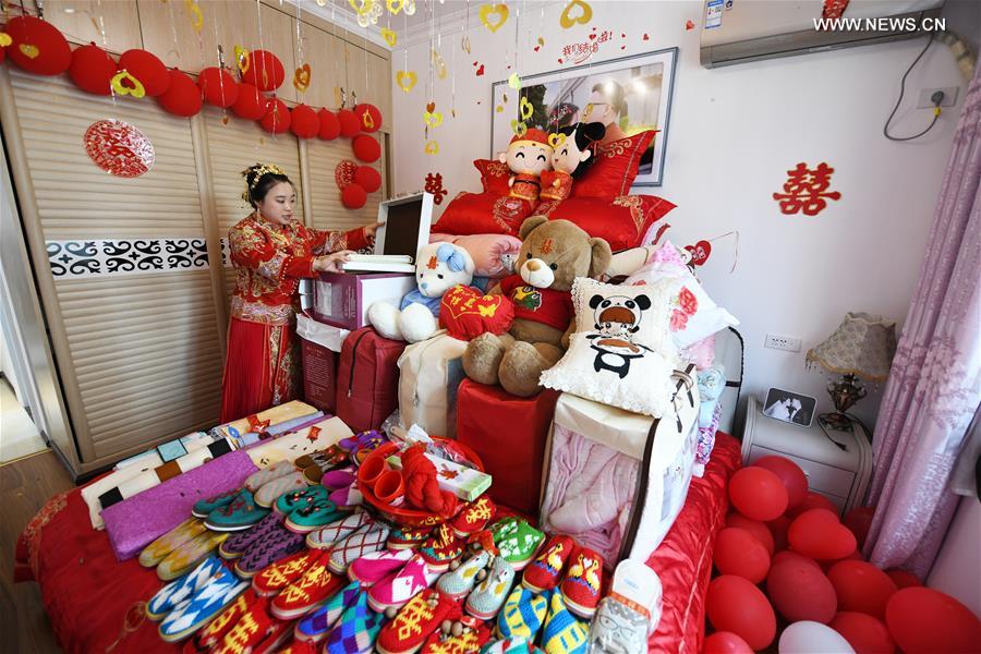 CHINA-GUIZHOU-TONGREN-POVERTY ALLEVIATION-LOVERS-WEDDING (CN)