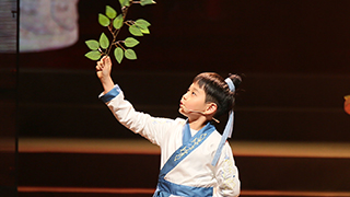 光明日?qǐng)?bào)：史詩音樂劇《茶道：一葉乾坤》講述茶香中國(guó)