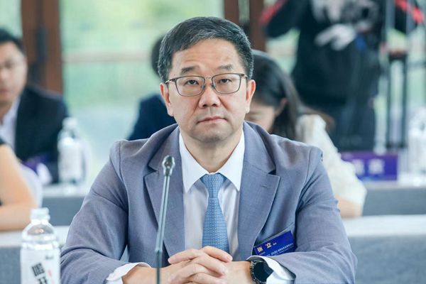 加快5G建設(shè)和應用作用重大、意義深遠