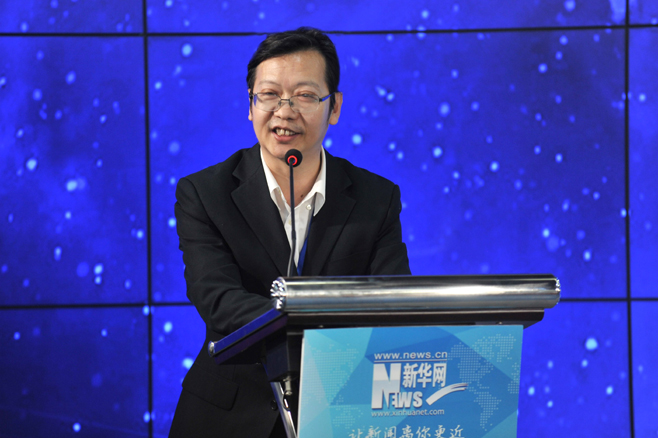新華網(wǎng)副總裁、財經(jīng)總監(jiān) 楊慶兵