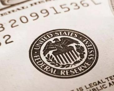 【財經(jīng)翻譯官】美聯(lián)儲的&ldquo;零息+量寬&rdquo;意味著什么？