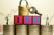 鼓勵(lì)持股滿(mǎn)三年的原有股東將部分老股向投資者轉(zhuǎn)讓?zhuān)D(zhuǎn)讓后，公司實(shí)際控制人不得發(fā)生變更。

 　　嘉實(shí)財(cái)富管理有限公司財(cái)富管理總監(jiān)吳妙娟：老股轉(zhuǎn)讓也是一個(gè)亮點(diǎn)，而不是像以前僅僅是發(fā)行新股。對(duì)股價(jià)做出穩(wěn)定的要求，對(duì)中小投資者利益有比較好的保護(hù)作用。