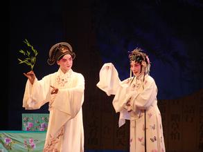 文化:放權(quán)促繁榮 壯大軟實力