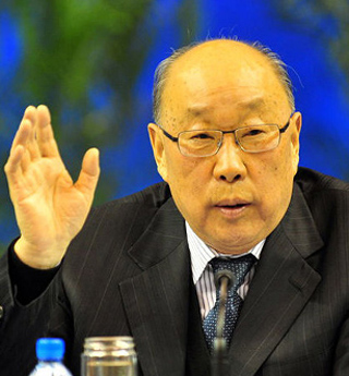 萬(wàn)?。?ldquo;小豬吃大豬操盤(pán)者&rdquo;