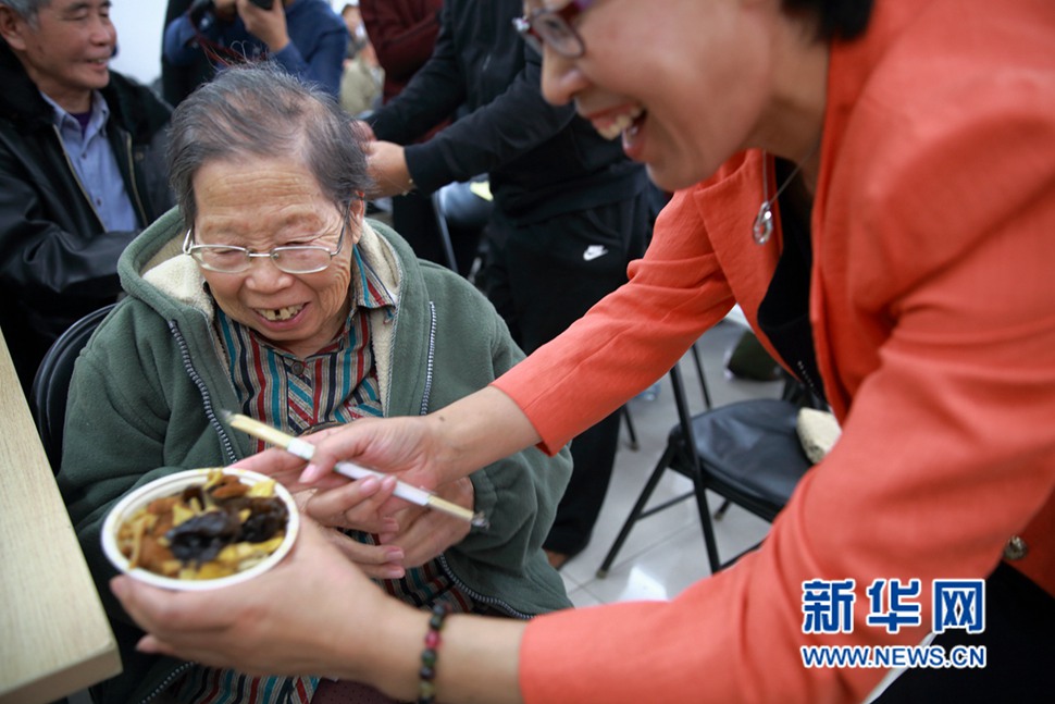 一碗長壽面，一片感恩情