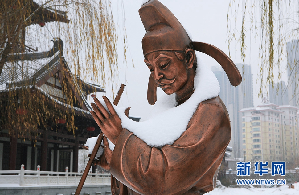 瑞雪降中原，洛河岸邊賞雪景