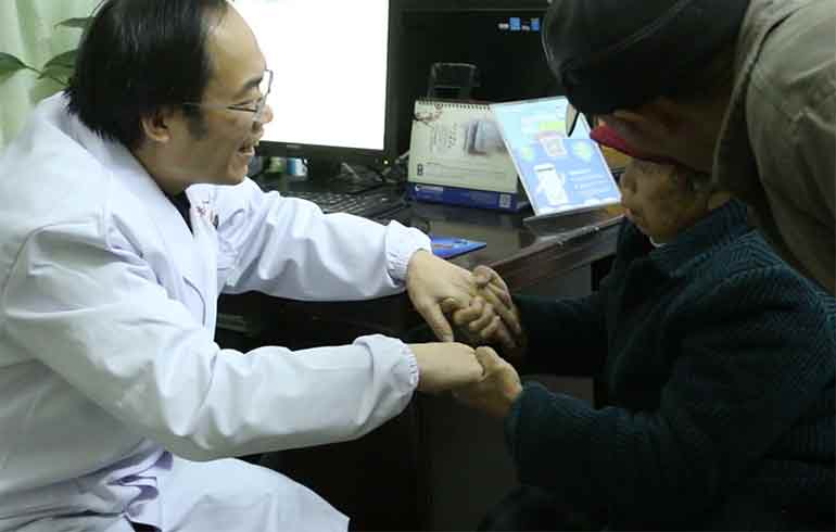 致敬偉大改革｜對話40年，講述身邊的健康故事（第三集）&mdash;&mdash;有了新農合，看病不再愁