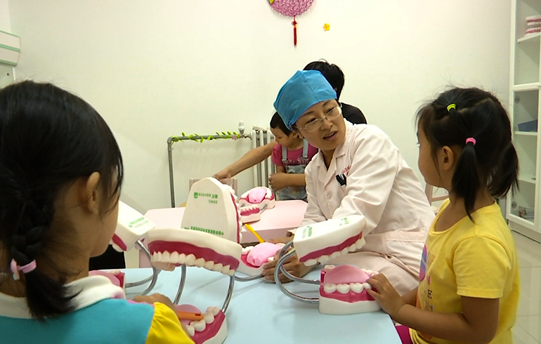 致敬偉大改革｜對話40年，講述身邊的健康故事（第三十一集）&mdash;&mdash;熒屏上醫(yī)療那些事