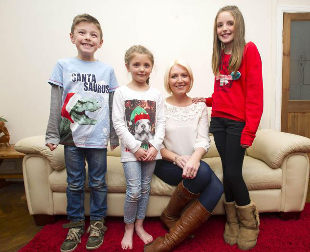 英女子車禍致怪?。赫玖⒓窗l(fā)心臟病【圖】