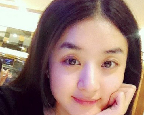 女星素顏照曝光：劉詩(shī)詩(shī)趙麗穎誰(shuí)是真美女？(圖)