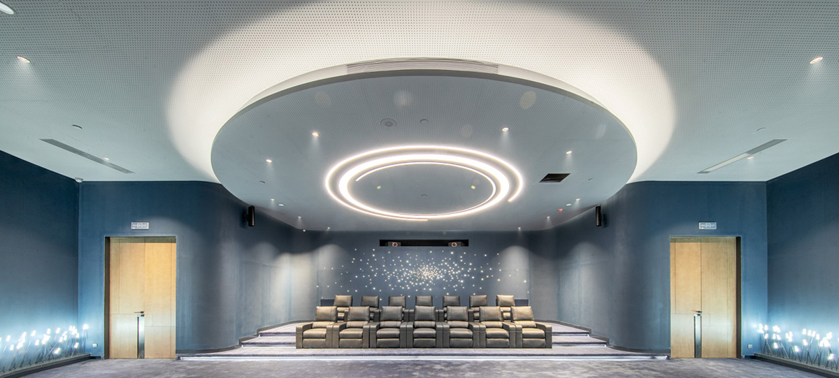 中央商務(wù)區(qū)的最中心位置，是融合城市文脈主題的文旅CBD