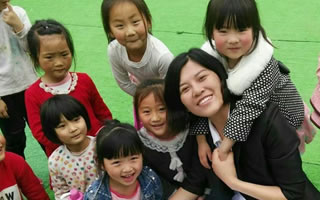 &ldquo;我可以叫你媽媽嗎？&rdquo;&mdash;&mdash;一位基層女代表和她的希望小學(xué)