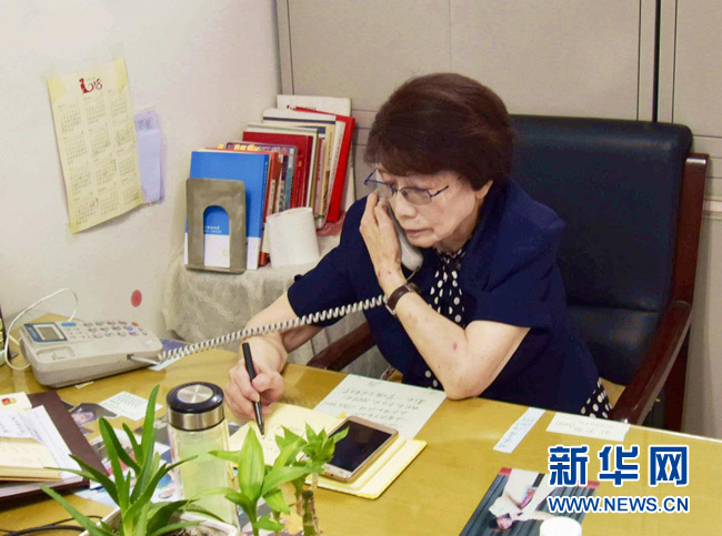 老年生活精力都放在教育上，健康秘訣是保持學(xué)習(xí)，簡單生活。