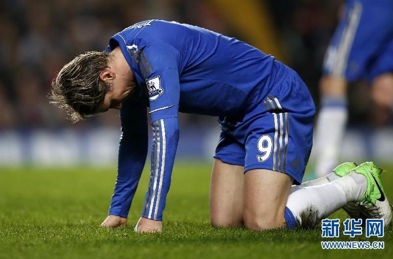 一周體育最酷時(shí)刻：&ldquo;最精確抓拍&rdquo;&ldquo;吻鷹與穩(wěn)贏&rdquo;