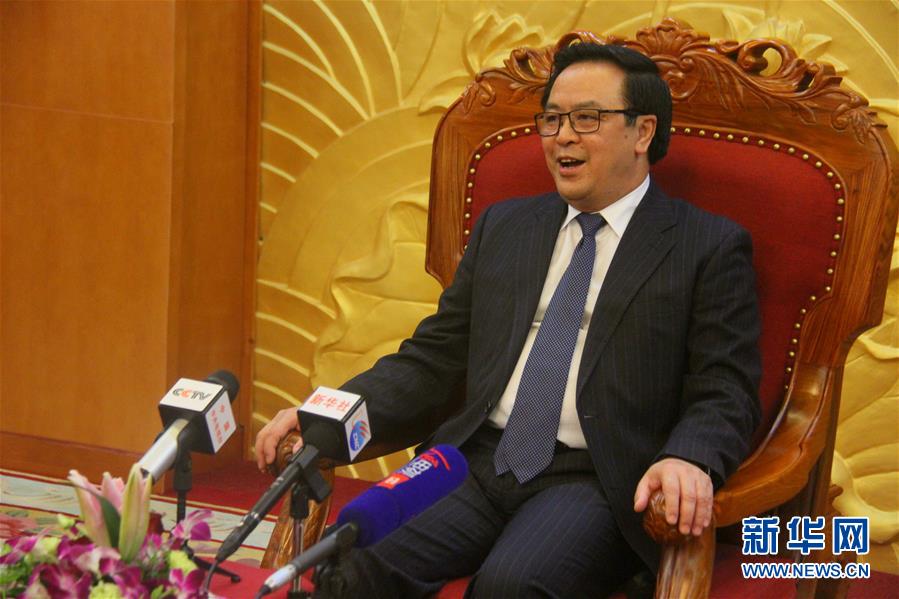 （XHDW&middot;圖文互動）專訪：愿中國人民在中共領(lǐng)導(dǎo)下取得更多成就&mdash;&mdash;訪越共中央委員、中央對外部部長黃平君