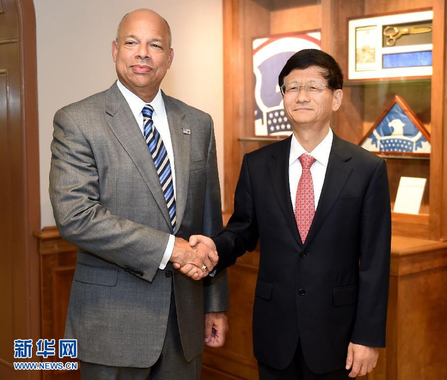 (XHDW)孟建柱與美國國土安全部部長約翰遜舉行會談