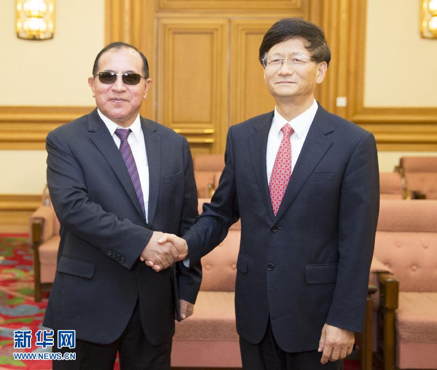 9月5日，中共中央政治局委員、中央政法委書記孟建柱在北京會見秘魯最高法院院長維克托&middot;盧卡斯&middot;蒂科納。 新華社記者 黃敬文 攝 