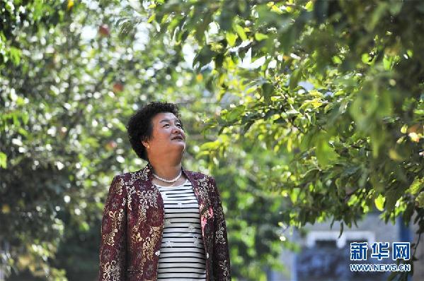 （十九大代表風(fēng)采&middot;圖文互動(dòng)）（1）&ldquo;農(nóng)民&rdquo;李元敏：打造村民引以為豪的新&ldquo;蓋買&rdquo;