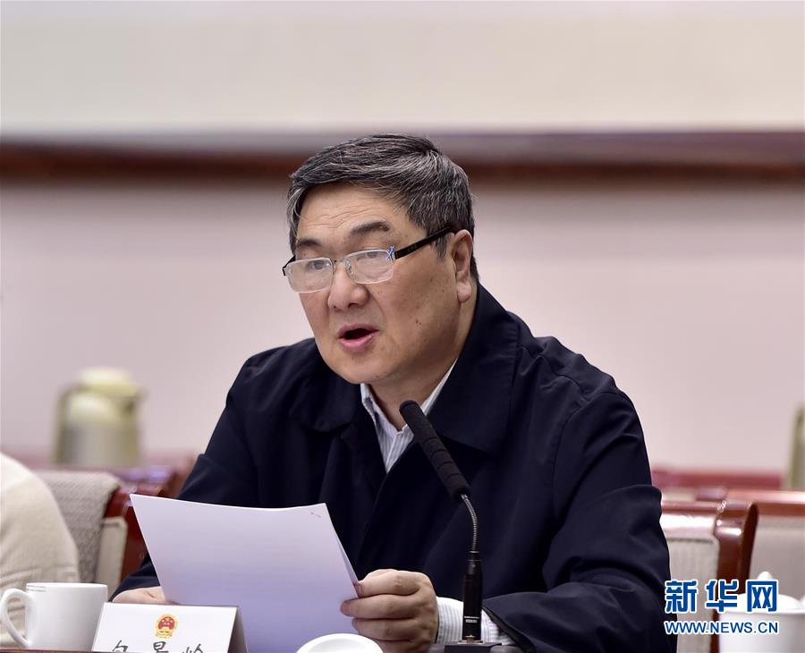 (兩會)(1)代表話節(jié)約