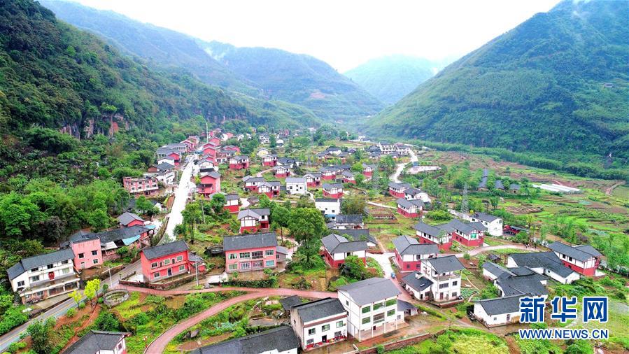 （新華全媒頭條&middot;圖文互動）（4）赤水：別了，貧困！