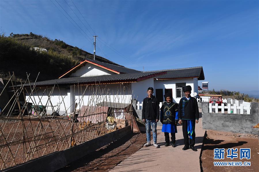 （新媒體專線）（2）我們對美好生活更加充滿信心&mdash;&mdash;習(xí)近平總書記春節(jié)前夕赴四川看望慰問回訪記 