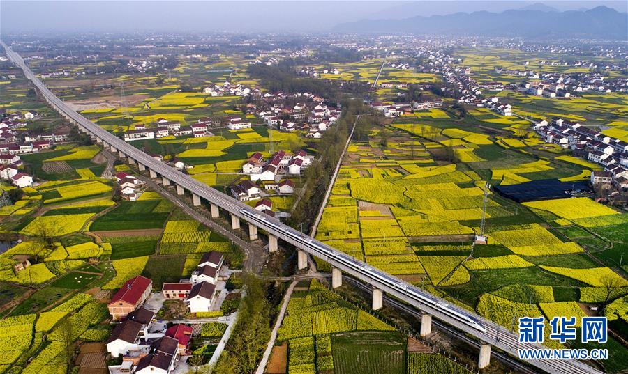 (新華全媒頭條·習(xí)近平新時代中國特色社會主義思想在基層·改革發(fā)展新氣象·圖文互動)(1)改革創(chuàng)新潮涌動 激活發(fā)展新引擎
