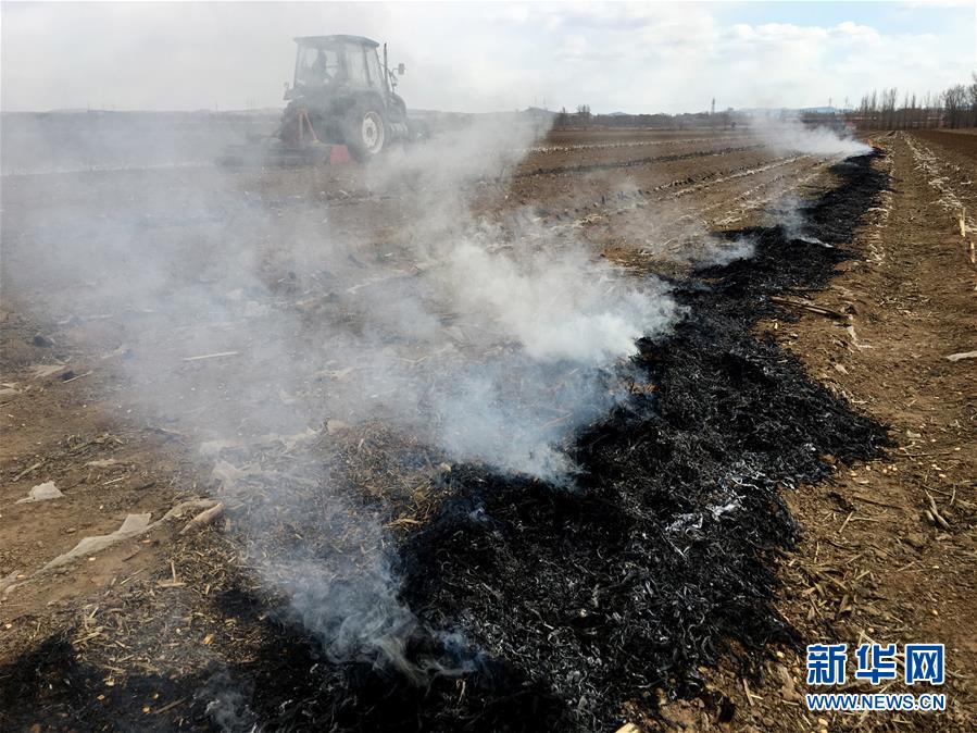 （圖文互動）（3）&ldquo;垃圾成了村里最頭疼的事&rdquo;&mdash;&mdash;內(nèi)蒙古寧城縣&ldquo;垃圾圍村&rdquo;成鄉(xiāng)村振興之困