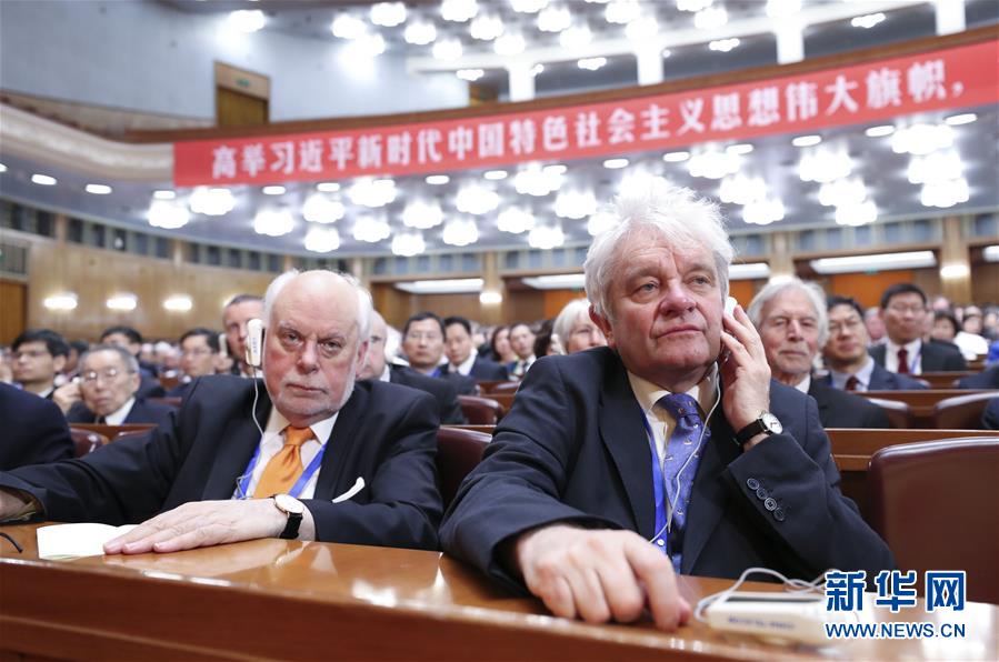 （新華全媒頭條&middot;圖文互動(dòng)）（3）向著建設(shè)世界科技強(qiáng)國(guó)的偉大目標(biāo)奮勇前進(jìn)！&mdash;&mdash;習(xí)近平總書記在兩院院士大會(huì)上的重要講話引起熱烈反響之一 