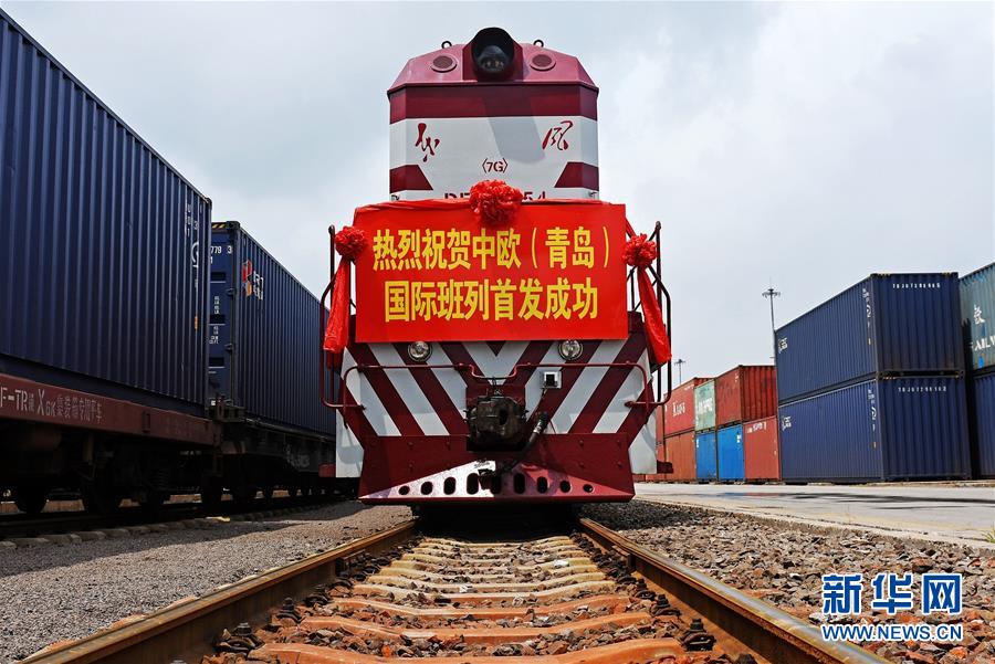 (新華全媒頭條·圖文互動(dòng))(6)構(gòu)建命運(yùn)共同體 開啟上合新時(shí)代——習(xí)近平主席推動(dòng)上合組織發(fā)展五年間