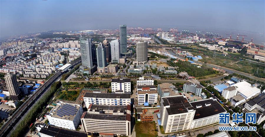 （大江奔流&mdash;&mdash;來自長(zhǎng)江經(jīng)濟(jì)帶的報(bào)道&middot;新華全媒頭條&middot;圖文互動(dòng)）（1）擘畫新時(shí)代中國(guó)發(fā)展新坐標(biāo)&mdash;&mdash;深入推動(dòng)長(zhǎng)江經(jīng)濟(jì)帶發(fā)展述評(píng)