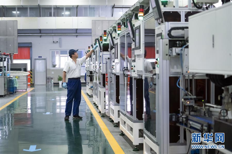 (壯闊東方潮 奮進新時代——慶祝改革開放40年)(6)砥礪奮進 轉(zhuǎn)型升級——改革開放40年中國制造加速邁向“中高端”