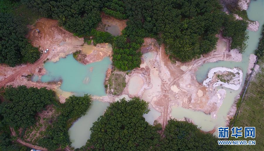 （新華視點(diǎn)&middot;圖文互動(dòng)）（1）小作坊&ldquo;游擊&rdquo;盜采、查處窩點(diǎn)&ldquo;死灰復(fù)燃&rdquo;，海南非法采砂緣何難止？