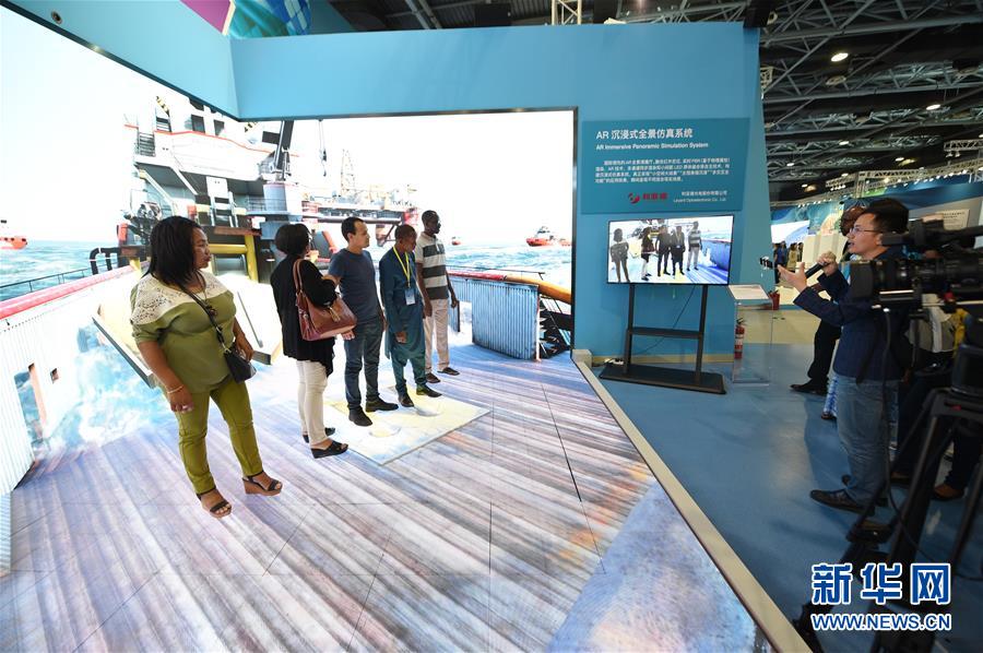 （新華全媒頭條&middot;圖文互動(dòng)）（8）奔跑吧，中關(guān)村！&mdash;&mdash;寫在習(xí)近平總書記率領(lǐng)中央政治局到中關(guān)村集體學(xué)習(xí)5周年之際