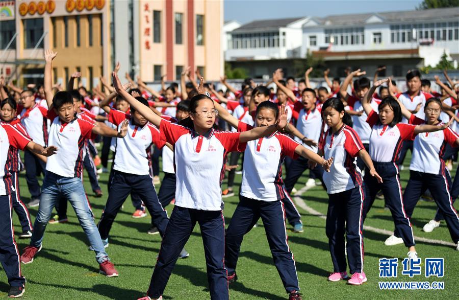 (壯闊東方潮 奮進(jìn)新時(shí)代——慶祝改革開放40年·圖文互動(dòng))(5)“人民的期盼就是改革的動(dòng)力”——“大包干”帶頭人寄語(yǔ)改革