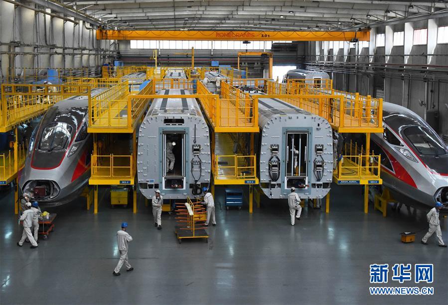 (圖文互動·百城百縣百企調(diào)研行)(3)開放之門越開越大 城市“本錢”越積越厚——青島對外開放發(fā)展紀(jì)實