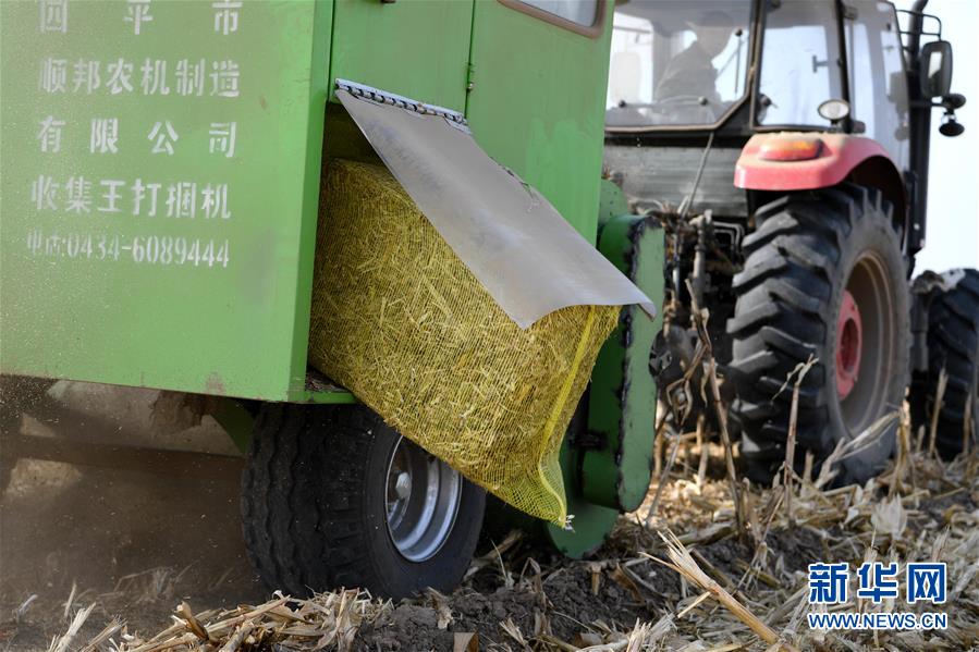 （在習(xí)近平新時(shí)代中國特色社會(huì)主義思想指引下&mdash;&mdash;新時(shí)代新氣象新作為&middot;鄉(xiāng)村振興戰(zhàn)略&middot;圖文互動(dòng)）（3）&ldquo;與其放火，不如打包&rdquo;&mdash;&mdash;山西渾源秸稈綜合再利用見聞