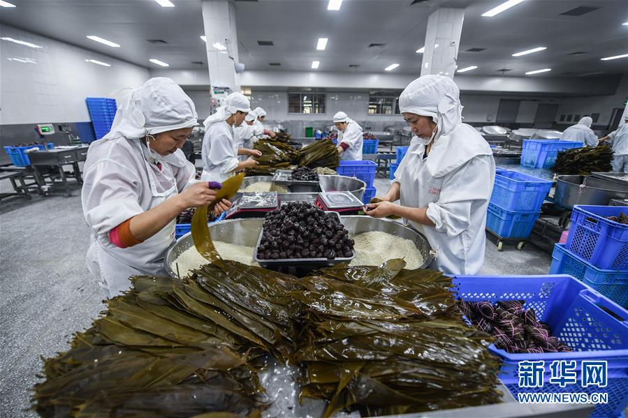 (慶祝改革開放40周年基層行·鄉(xiāng)鎮(zhèn)篇·圖文互動)(5)烏鎮(zhèn)40年:根里的靜與脈中的動