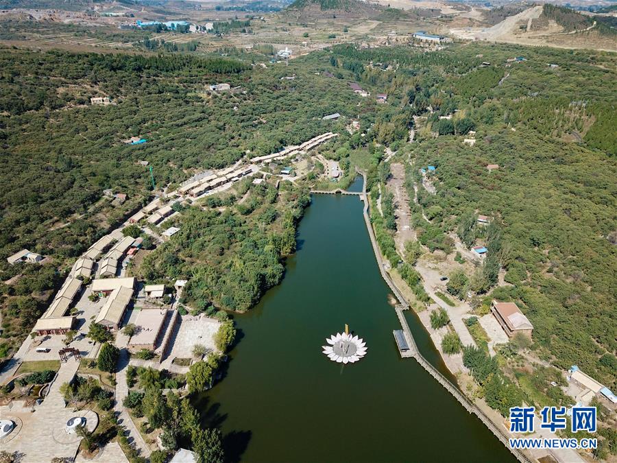 （新華全媒頭條&middot;圖文互動）（10）領(lǐng)航！向著高質(zhì)量發(fā)展堅定前行&mdash;&mdash;以習近平同志為核心的黨中央引領(lǐng)中國經(jīng)濟發(fā)展述評