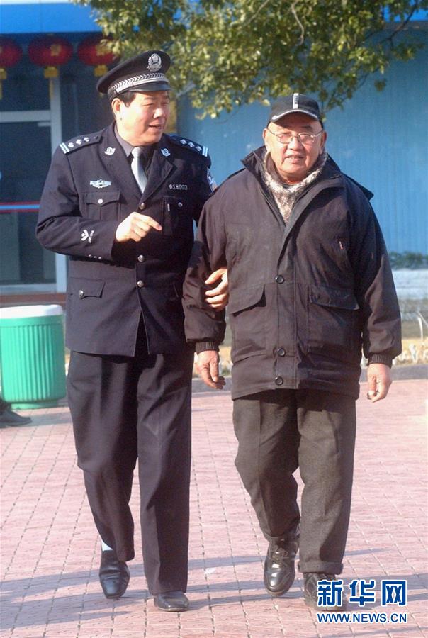 （改革先鋒風(fēng)采&middot;圖文互動(dòng)）（3）邱娥國：串百家門，認(rèn)百家人，知百家情，辦百家事 