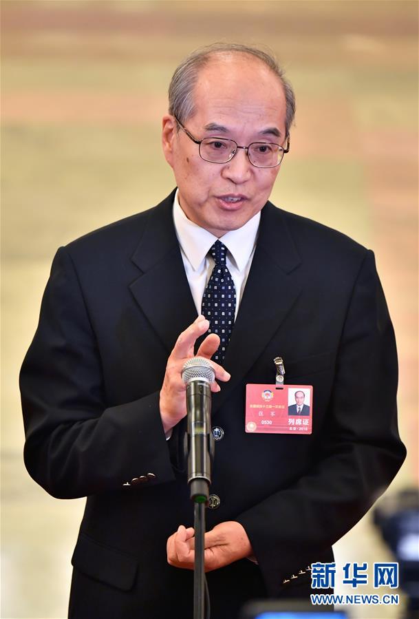 （兩會&middot;政協(xié)開幕&middot;新華視界）（3）采訪部長