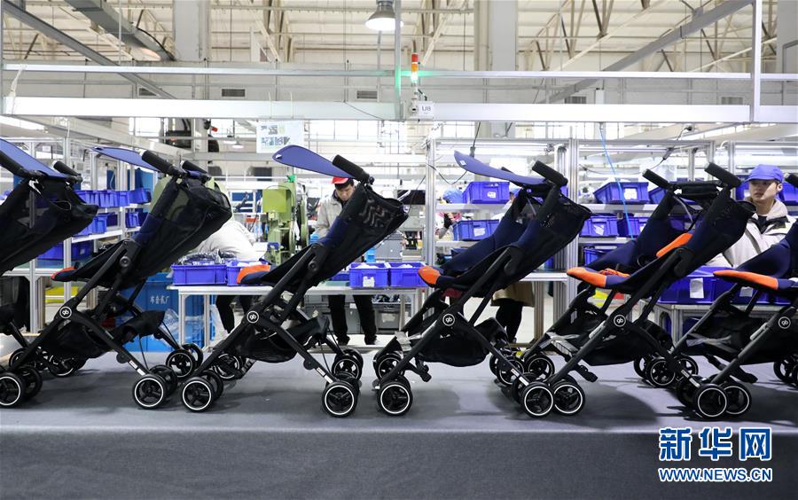 （在習(xí)近平新時代中國特色社會主義思想指引下&middot;將改革開放進(jìn)行到底&middot;強國之基）（新華全媒頭條&middot;圖文互動）（2）奮斗不停步 改革再出發(fā)&mdash;&mdash;&ldquo;四個自信&rdquo;筑牢強國之基