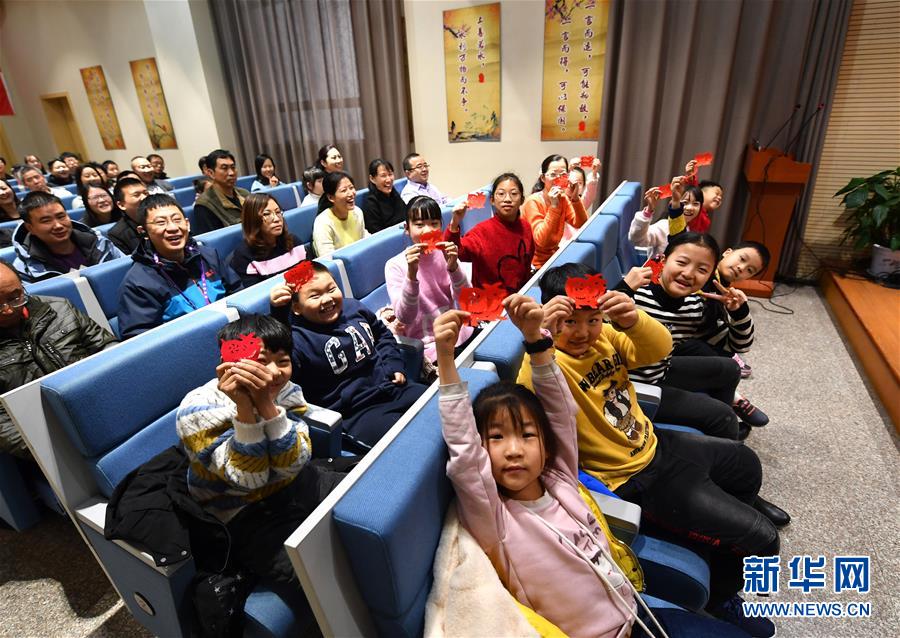 (圖文互動)(2)河南鄭州:中原民俗鬧新春 傳統(tǒng)文化潤民心