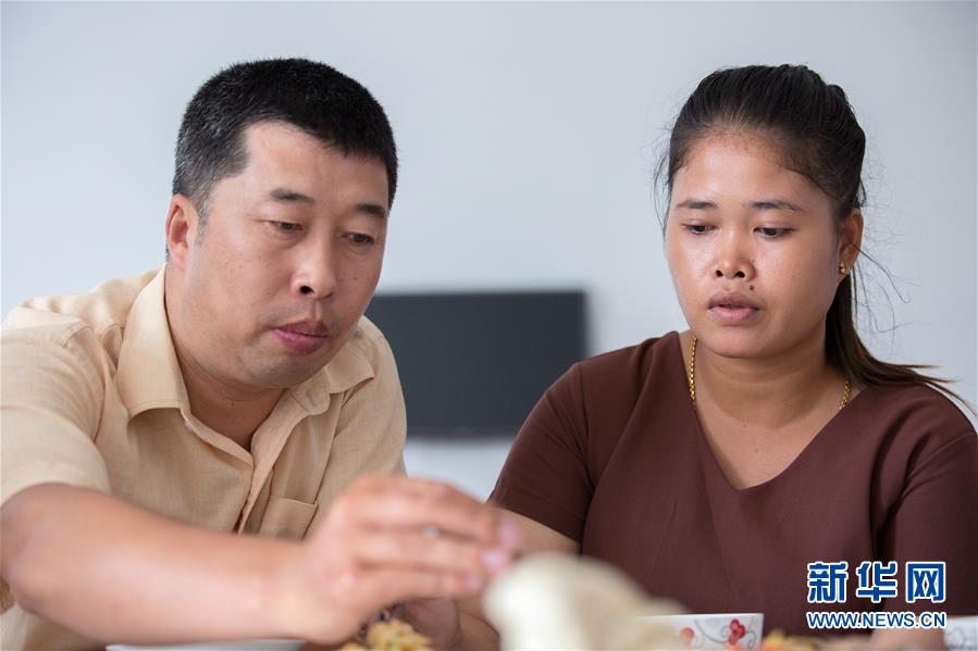 (國(guó)際·“一帶一路”高峰論壇·圖文互動(dòng))(2)柬埔寨90后姑娘在西港特區(qū)收獲成長(zhǎng)與愛情