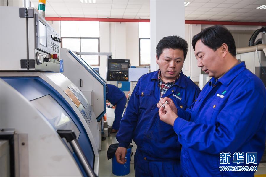 （新華全媒頭條&middot;愛國情 奮斗者&middot;圖文互動）（10）致敬，為祖國獻(xiàn)身的英雄！