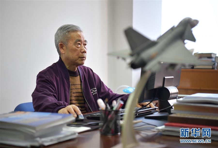 (新華全媒頭條·圖文互動(dòng))(3)試飛60年 鋪就中國(guó)通天路