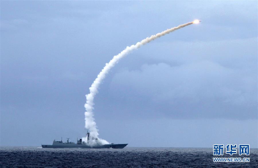 （新華全媒頭條&middot;人民海軍70年&middot;圖文互動(dòng)）（4）向海圖強(qiáng)春潮涌&mdash;&mdash;黨中央、中央軍委和習(xí)主席關(guān)心人民海軍建設(shè)發(fā)展紀(jì)實(shí)