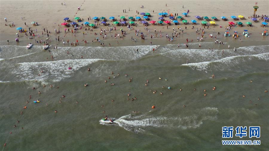 （壯麗70年 奮斗新時代&mdash;&mdash;推動高質(zhì)量發(fā)展調(diào)研行&middot;圖文互動）（3）近海能看鯨魚白海豚，廣西這片濱海旅游勝地啥來頭？