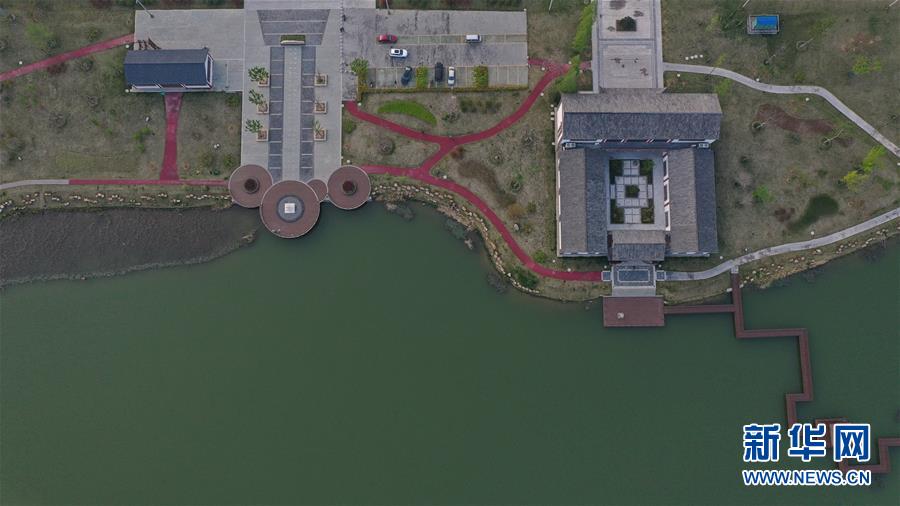 (壯麗70年·奮斗新時(shí)代·圖文互動(dòng))(2)江蘇耿車:從“廢塑加工場(chǎng)”到“創(chuàng)業(yè)夢(mèng)工廠”