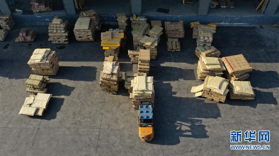 (壯麗70年·奮斗新時(shí)代·圖文互動(dòng))(8)江蘇耿車:從“廢塑加工場(chǎng)”到“創(chuàng)業(yè)夢(mèng)工廠”